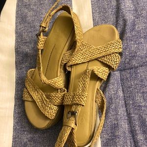 DV Strappy Espadrille Lifted Sandals